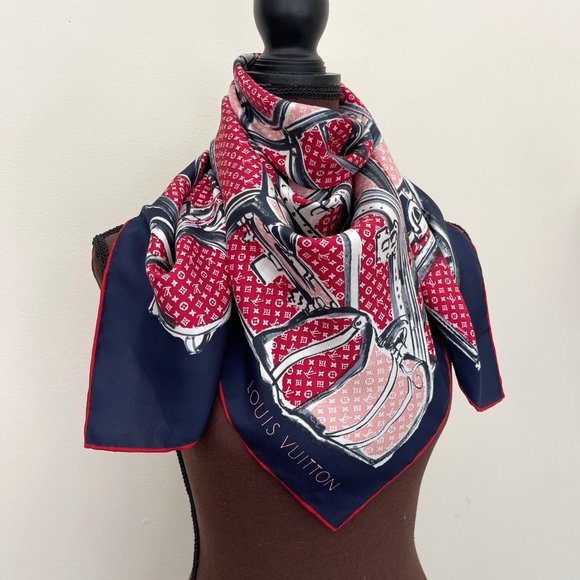 New Louis Vuitton Scarf Trunks & Luggage Monogram Blue Red Silk Wrap - Picture 11 of 16
